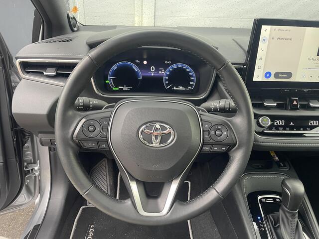 Toyota COROLLA Touring Sports Hybrid 200 Premium | Panoramadak | Trekhaak | All-season banden Allerduurste type