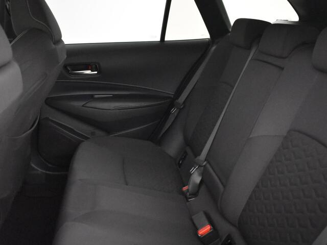 Toyota COROLLA 1.8 Hybrid Active | Carpay | Stuur en Stoelverwarming