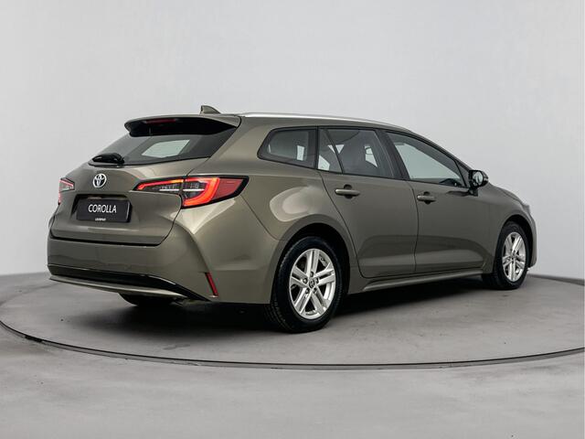Toyota COROLLA Touring Sports 1.8 Hybrid Active Limited | Navi | Stoelverwarming | Metaallak | Lichtmetalen Velgen |