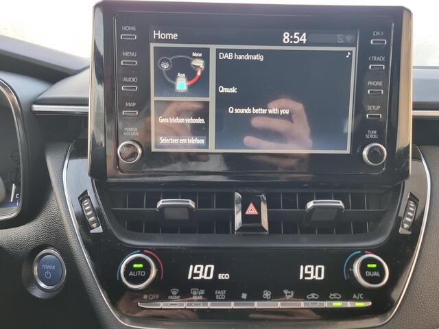 Toyota COROLLA 1.8 Hybrid Dynamic | Apple CarPlay / Android Auto navigatie | Trekhaak | Achteruitrijcamera |