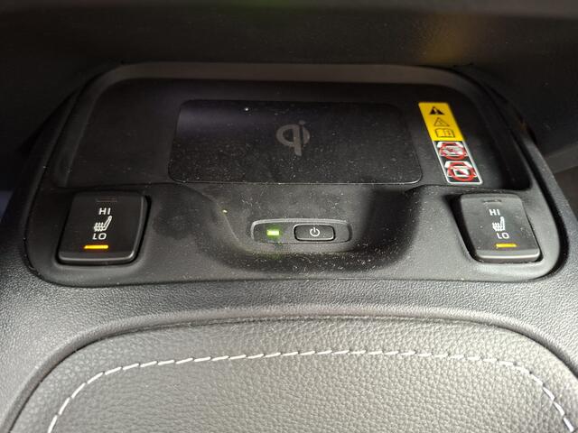 Toyota COROLLA Touring Sports Hybrid 140 Business Plus demo | Beige Leder |