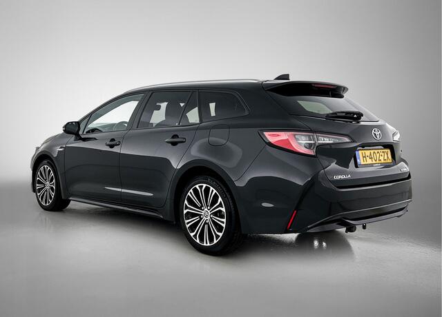 Toyota COROLLA Touring Sports 2.0 Hybrid Business Plus