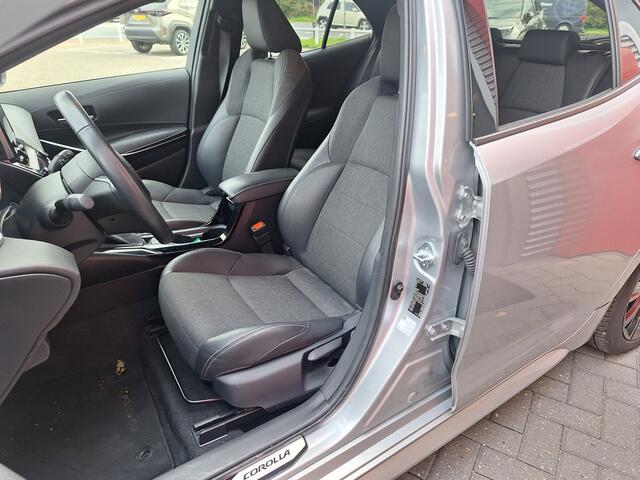 Toyota COROLLA 1.8 Hybrid Dynamic Limited