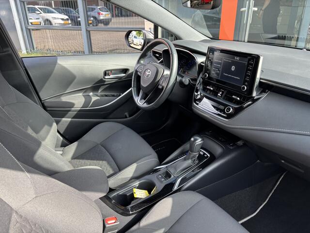 Toyota COROLLA Touring Sports 1.8 Hybrid Dynamic / Android Auto/Applecarplay / Camera / Stoel,Stuur & Voorruitverwarming /
