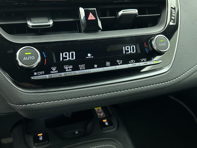 Toyota COROLLA Touring Sports Hybrid 140 Dynamic | 1e Eigenaar | BTW'er | Apple Carplay / Android Auto | Camera | Facelift Model |