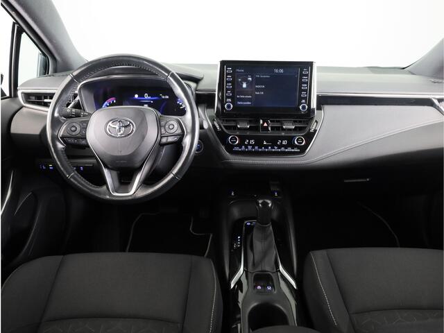 Toyota COROLLA Touring Sports 2.0 Hybrid Style Limited | Stoelverwarming | Parkeersensoren | Stuurwielverwarming | Apple Carplay -/ Android Auto |