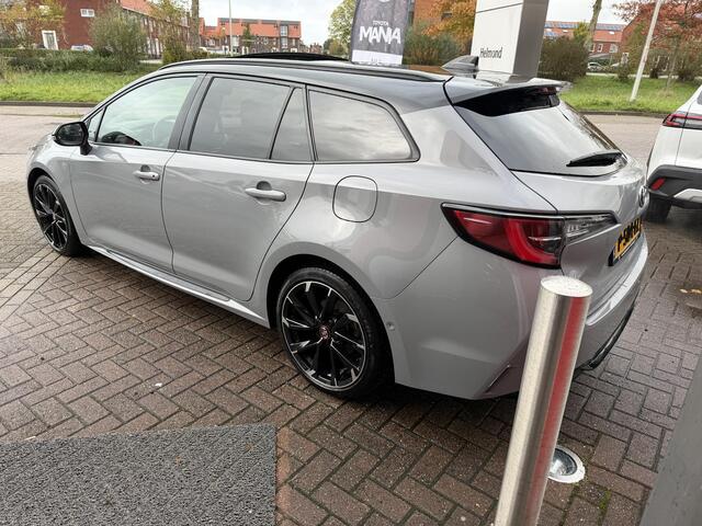 Toyota COROLLA Touring Sports 2.0 Hybrid GR-Sport Plus | Panoramisch schuif-/kanteldak