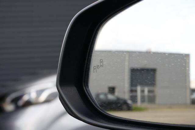 Toyota COROLLA Cross Hybrid 140 Style