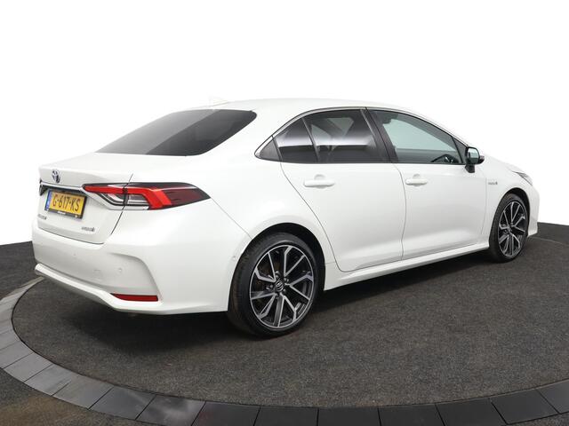 Toyota COROLLA 1.8 Hybrid Executive | Adaptive Cruise Control | Navigatie | Apple Carplay | Android Auto | Parkeersensoren | Head up display | Achteruitrijcamera |