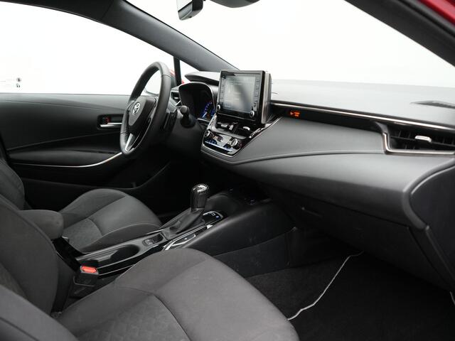 Toyota COROLLA Touring Sports 2.0 Hybrid Dynamic 180pk Dealer O.H. | Adaptive Cruise | Camera | Sportstoelen & Stuur Verwarmd | Apple Carplay | Keyless | Blis | Navigatie | DAB |