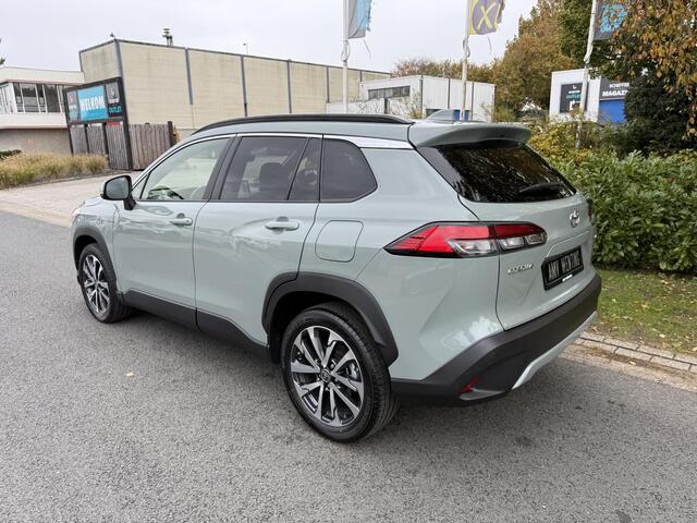 Toyota COROLLA Cross 2.0-l-VVT-i Hybrid 197PK ACCoCamera