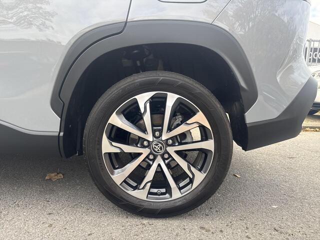 Toyota COROLLA Cross Hybrid 140 Dynamic | 06-10141018 Voor meer informatie