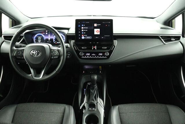 Toyota COROLLA Touring Sports Hybrid 140 Dynamic | Apple Carplay/Android Auto | Parkeersensoren | Stoelverwarming | Elektrische Achterklep | Navigatie |