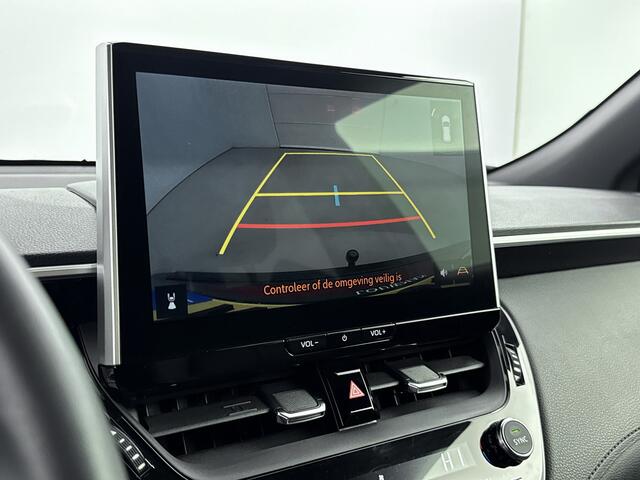Toyota COROLLA Cross 200 High Power Hybrid First Edition | NL-Auto | Navigatie | Trekhaak | Parkeercamera |