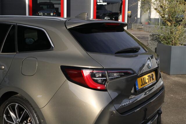 Toyota COROLLA Touring Sports 2.0 Hybrid Premium | Schuif -/ kanteldak | trekhaak | Zeer compleet |