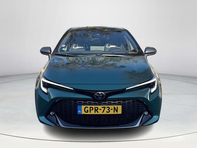 Toyota COROLLA Hybrid 140 GR Sport **NAVIGATIE/ HUD/ JBL/ DODEHOEK DETECTIE/ STOELVERWARMING/ GARANTIE**