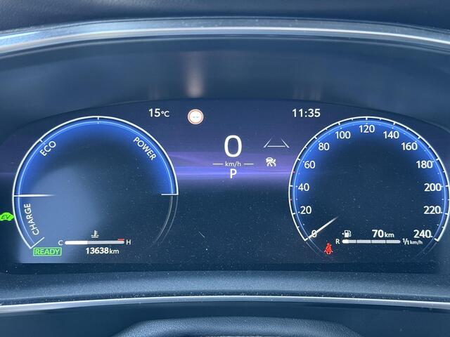 Toyota COROLLA Hybrid 140 GR Sport **NAVIGATIE/ HUD/ JBL/ DODEHOEK DETECTIE/ STOELVERWARMING/ GARANTIE**