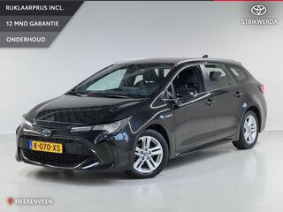 toyota-corolla-touring-sports-1.8-h
