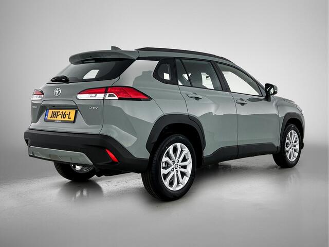 Toyota COROLLA Cross Hybrid 140 Active | Navigatie |