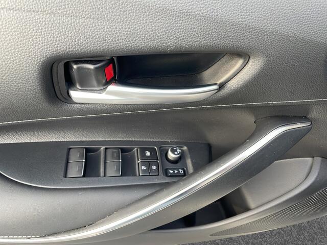 Toyota COROLLA Touring Sports 1.8 Hybrid Dynamic Special Camera | HUD | Navi | Carplay |