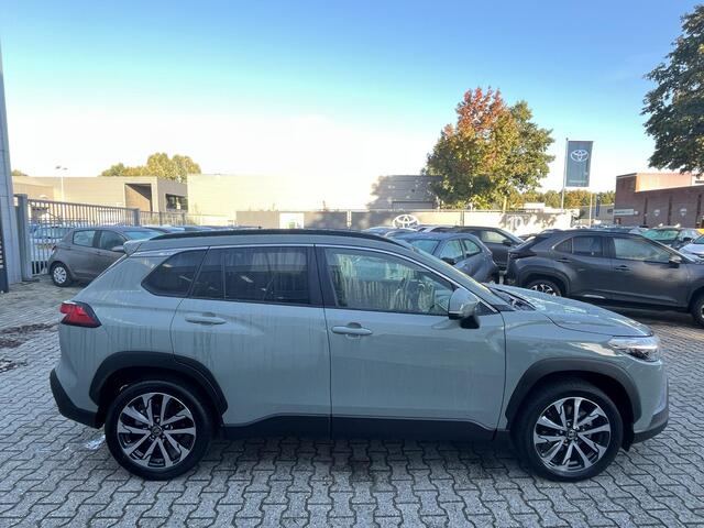 Toyota COROLLA Cross Hybrid 140 Style