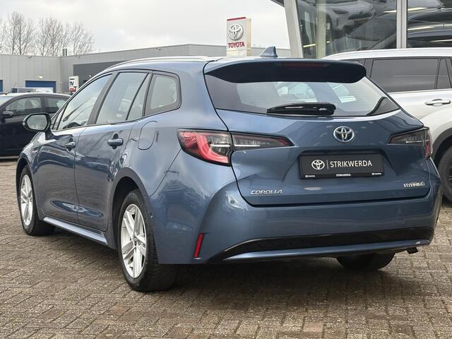 Toyota COROLLA Touring Sports 1.8 Hybrid Business Plus