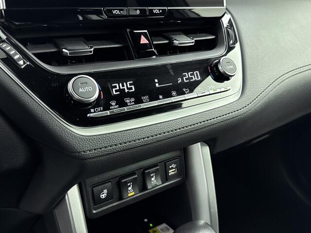 Toyota COROLLA Cross Hybrid 140 Style Limited | Stoelverwarming | Stuurwielverwarming | Parkeercamera | Apple Carplay -/ Android Auto |