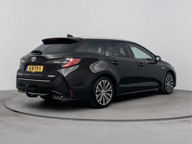 Toyota COROLLA Touring Sports 2.0 Hybrid Dynamic Limited | Stoelverwarming | Stuurwielverwarming | Trekhaak | Parkeersensoren V+A |