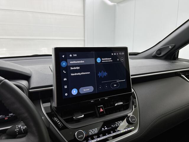 Toyota COROLLA Cross 2.0 High Power Hybrid Launch Edition | Premium uitgevoerd | Lederen interieur | Dubbel pano dak |