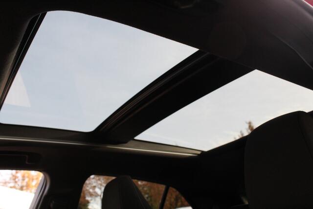 Toyota COROLLA 1.8 Hybrid Style//Navi//Camera//Schuifdak!!