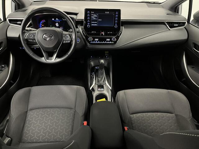 Toyota COROLLA Touring Sports 1.8 Hybrid Dynamic | Trekhaak | Carplay | Stoelverwarming |