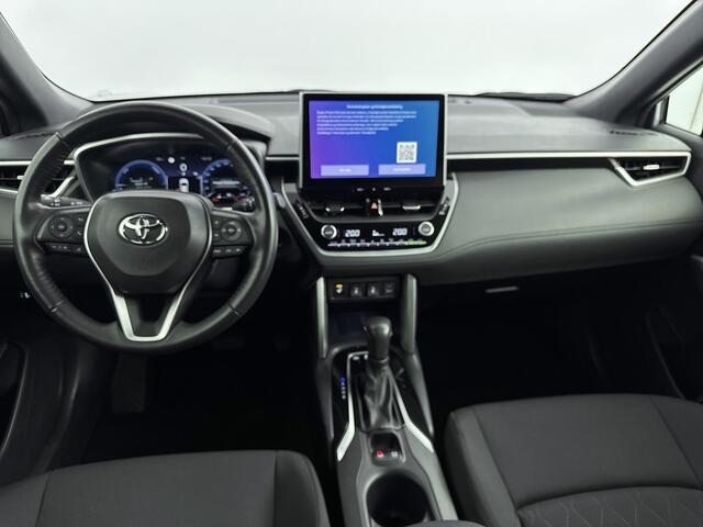 Toyota COROLLA Cross Hybrid 140 Style Limited | Stoel -/ Stuurwielverwarming | Parkeersensoren V+A | Elek. Kofferklep | Navigatie |