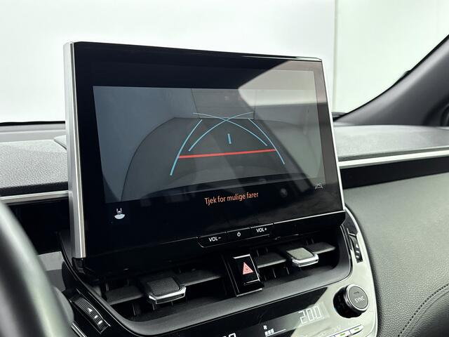 Toyota COROLLA Cross Hybrid 140 Style Limited | Stoel -/ Stuurwielverwarming | Parkeersensoren V+A | Elek. Kofferklep | Navigatie |