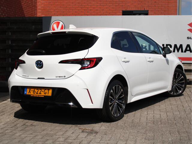 Toyota COROLLA 1.8 Hybrid First Edition Automaat Achteruitrijcamera, Parkeersensoren Voor/Achter, Stoelverwarming, Cruise Control Adaptief, Climate Control