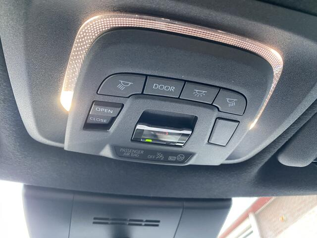 Toyota COROLLA Cross Hybrid 140 Style