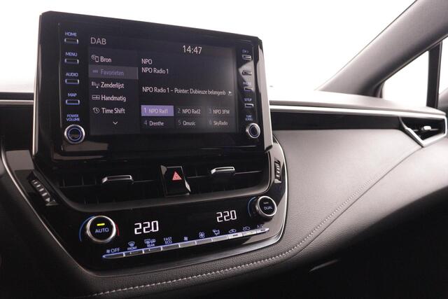 Toyota COROLLA 1.8 Hybrid Dynamic | Apple Carplay/Android Auto | Stoelverwarming | draadloze telefoonlader |