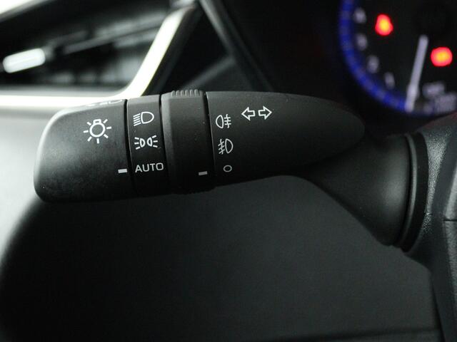 Toyota COROLLA 1.8 Hybrid GR-Sport | Apple CarPlay / Android Auto (Navigatie) | Trekhaak | PDC |