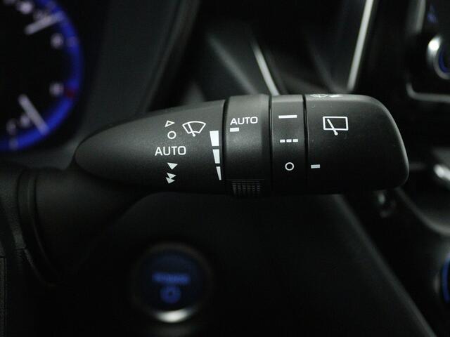 Toyota COROLLA 1.8 Hybrid GR-Sport | Apple CarPlay / Android Auto (Navigatie) | Trekhaak | PDC |