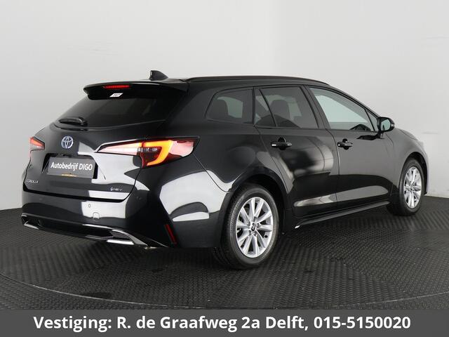 Toyota COROLLA Touring Sports Hybrid 140 Business Luxury | Stuur- & Stoelverwarming | Parkeersensoren | Navigatie | Apple Carplay & AndroidAUTO |