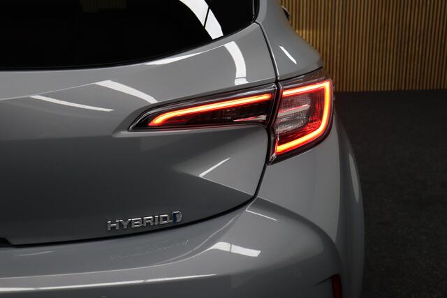 Toyota COROLLA 2.0 Hybrid 180 PK Executive JBL | Adaptive-cruise | Camera | Clima | Navigatie | Keyless | Stoel & Stuurverwarming | Parkeerassistent | Dodehoekdetectie