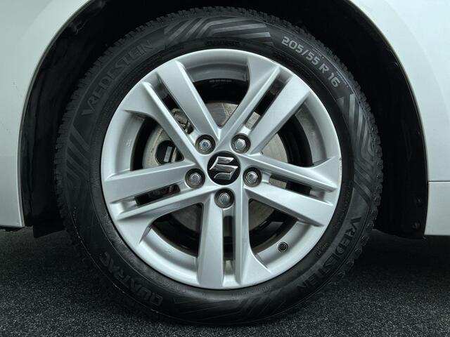 Toyota COROLLA Touring 1.8 Hybrid Style | * Betreft een Suzuki Swace | Allseason banden | Rijklaarprijs |