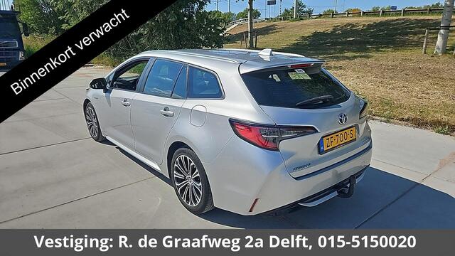 Toyota COROLLA Touring Sports 2.0 Hybrid First Edition | Navigatie | Apple Carplay & AndroidAUTO | 1e eigenaar | Camera |