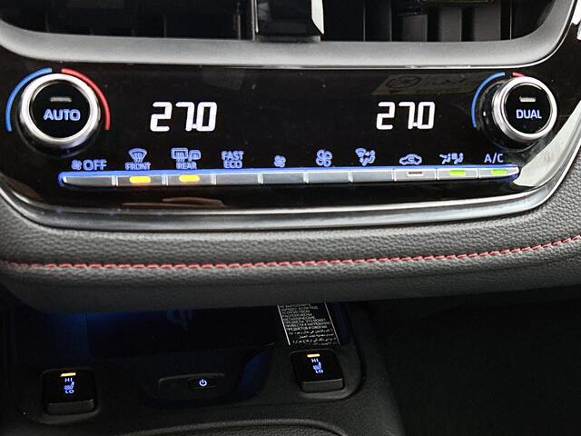 Toyota COROLLA Touring Sports 2.0 Hybrid Executive | Navigatie | JBL | BLS | PDC V+A |