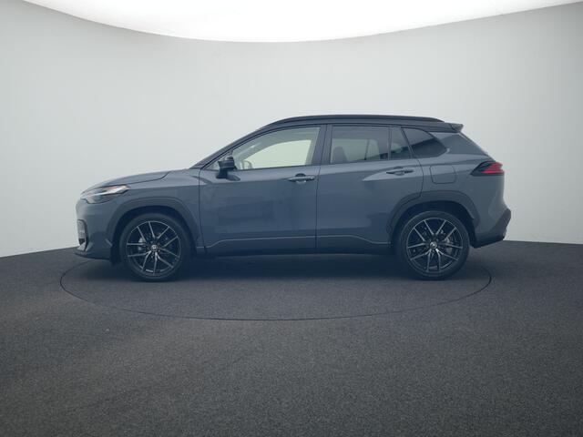 Toyota COROLLA Cross Hybrid 180 GR Sport | Panorama dak Actieprijs | Storm Grey metallic zwart dak