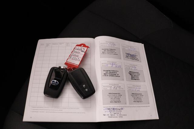 Toyota COROLLA Touring Sports 1.8 Hybrid Active | Apple Carplay/Android Auto | Parkeercamera | Navigatie |