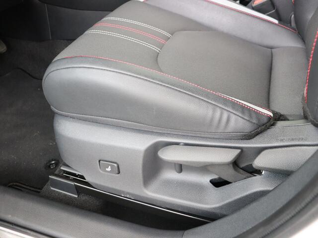 Toyota COROLLA Touring Sports 2.0 Hybrid GR-Sport | Dealer onderhouden | 1e eigenaar | Keurige auto!