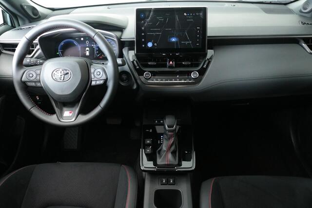 Toyota COROLLA Cross Hybrid 180 GR Sport, Panoramadak, Nieuw model, Snel leverbaar met ¤1.500 inruilpremie!!!