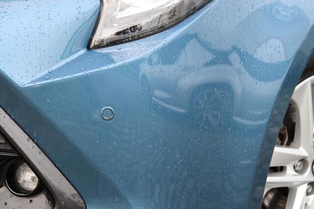 Toyota COROLLA 1.8 Hybrid Active, Trekhaak, Navi, Parkeercamera, Stuurverwarming.