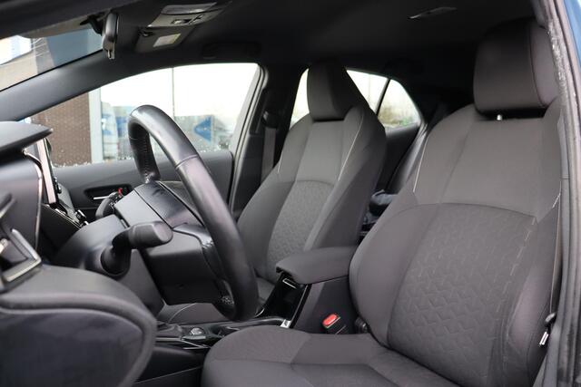 Toyota COROLLA 1.8 Hybrid Active, Trekhaak, Navi, Parkeercamera, Stuurverwarming.