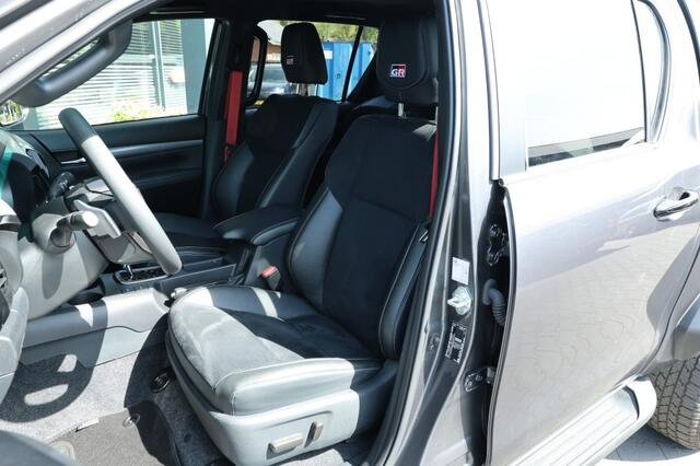 Toyota HI-LUX 2.8 D-4D DUBBEL CABIN GR SPORT A/T